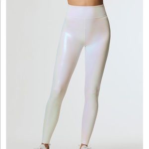 NWT Carbon38 Luminous leggings M